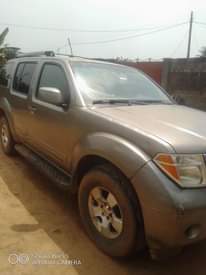 A picture of Nissan Pathfinder 2006