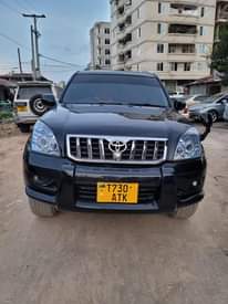 A picture of Toyota Prado diamond