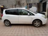 A picture of 2000 TOYOTA Spacio White