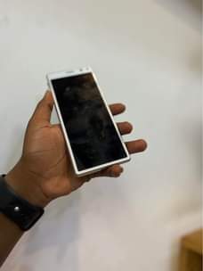A picture of SONY XPERIA 8 SOV42