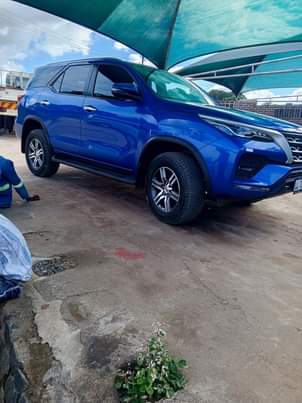 4x4