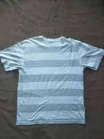 A picture of Second hand T shirt s