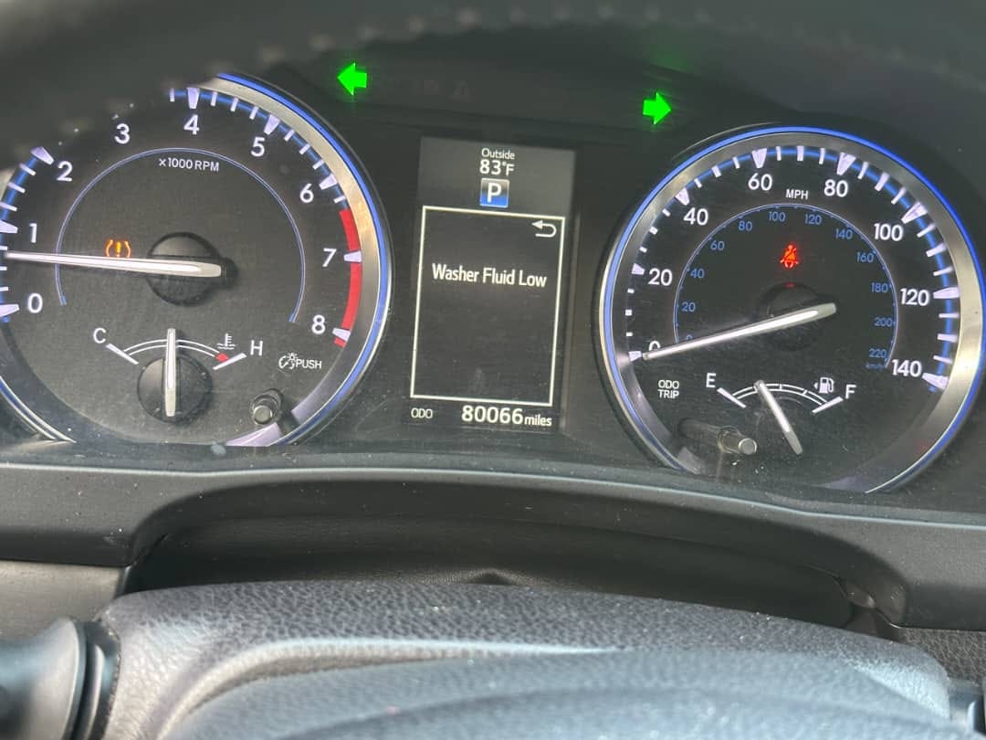 A picture of 2015 TOYOTA HIGHLANDER XLE