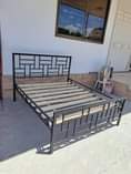 A picture of NAUza kitanda 5 6 chuma nzito nene Bei 165 tuu