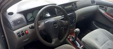 A picture of Toyota Corolla 2004