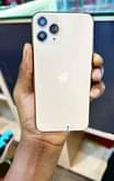 A picture of Iphone 11 pro max 512gb