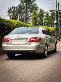 A picture of Mercedes Benz
