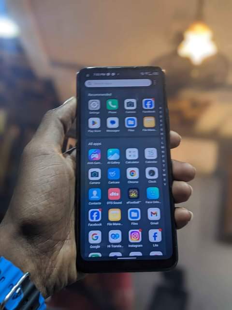 A picture of Infinix note 8