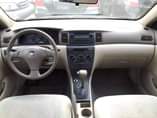 A picture of Toyota corolla 2005