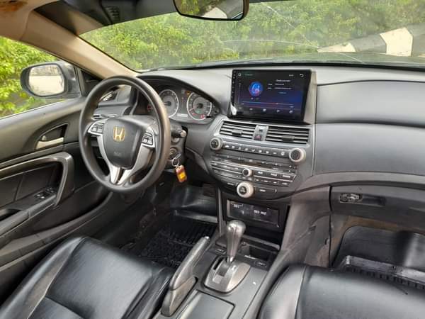 A picture of Super sharp accord 2008 with an untempered engine and gear