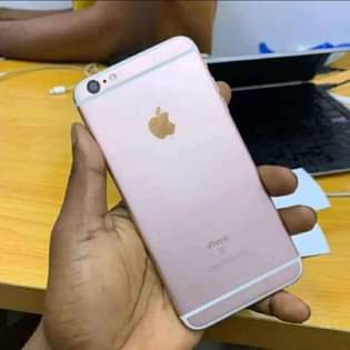 A picture of IPHONE 6 PLAIN
