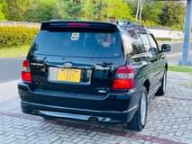 A picture of TOYOTA KLUGER