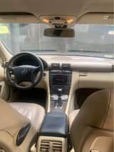 A picture of Clean C230 Mercedes Benz 2006 4Plug