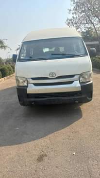 A picture of Toyota haice