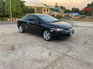 A picture of PREOWNED HONDA CIVIC 2008 MODEL DON T PLAY ON THIS