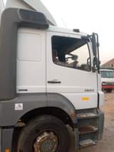 A picture of Mercedes Benz 1824 for sale 96m in Kampala negotiable contact