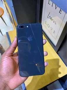 A picture of iPhone 8plus 256Gb