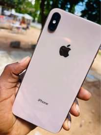 A picture of JiPatie iphone Xs Max Bora Kwa Bei Ndogo Kila kitu