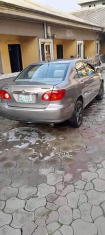 A picture of Toyota Corolla 05