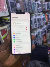 A picture of Iphone11pro max