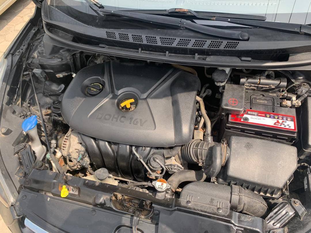 A picture of HYUNDAI ELANTRA 2014 MANUAL TRANSMISSION