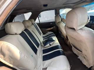 A picture of 02 Acura MDX