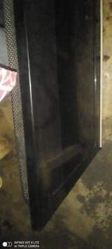A picture of Tv samsang nchi 45 ilidondoka nauza kama spea 45000