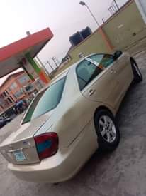 A picture of Awoof for dealers 04 Toyota Camry big daddy first user