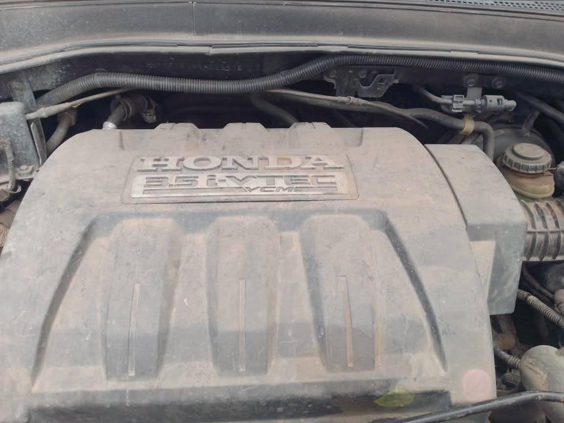A picture of HONDA PILOT 06 MODEL 3SEAT ROLL FIRST BODY BAKED