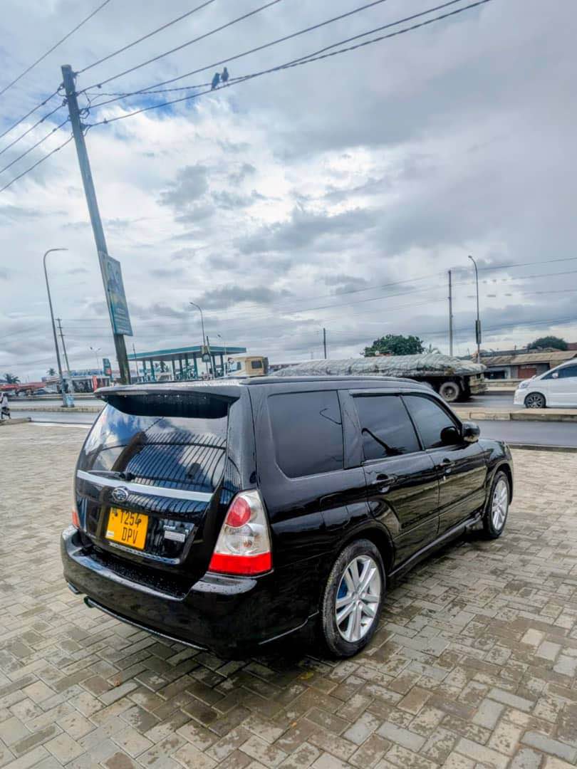 A picture of SUBARU FORESTER