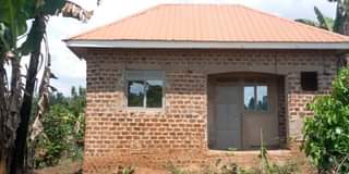 A picture of House on sale 13M Located at kiti katadde Befor buwambo