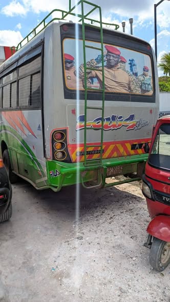 A picture of TATA BUS 0620356906