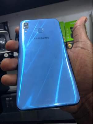 A picture of Samsung GALAXY A30 GB64 Used ina clerck nzuri 0784264709 Bei