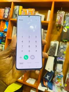 A picture of Samsung s20 5G