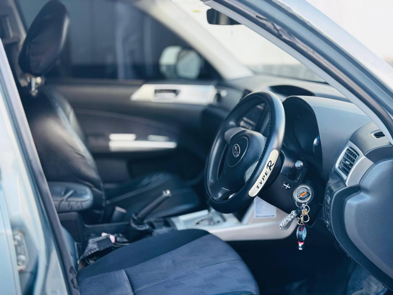 A picture of SUBARU FORESTER