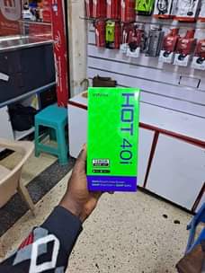 A picture of INFINIX HOT 40i