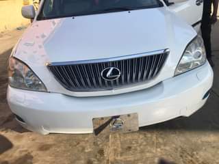 A picture of Lexus RX 330 2006 model
