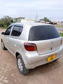 A picture of TOYOTA vitz