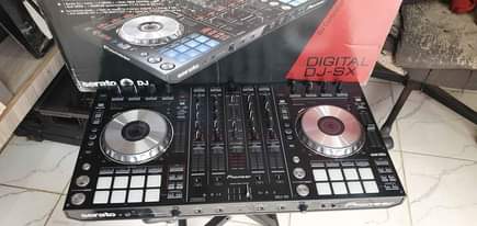 A picture of Pioneer Ddj Sx