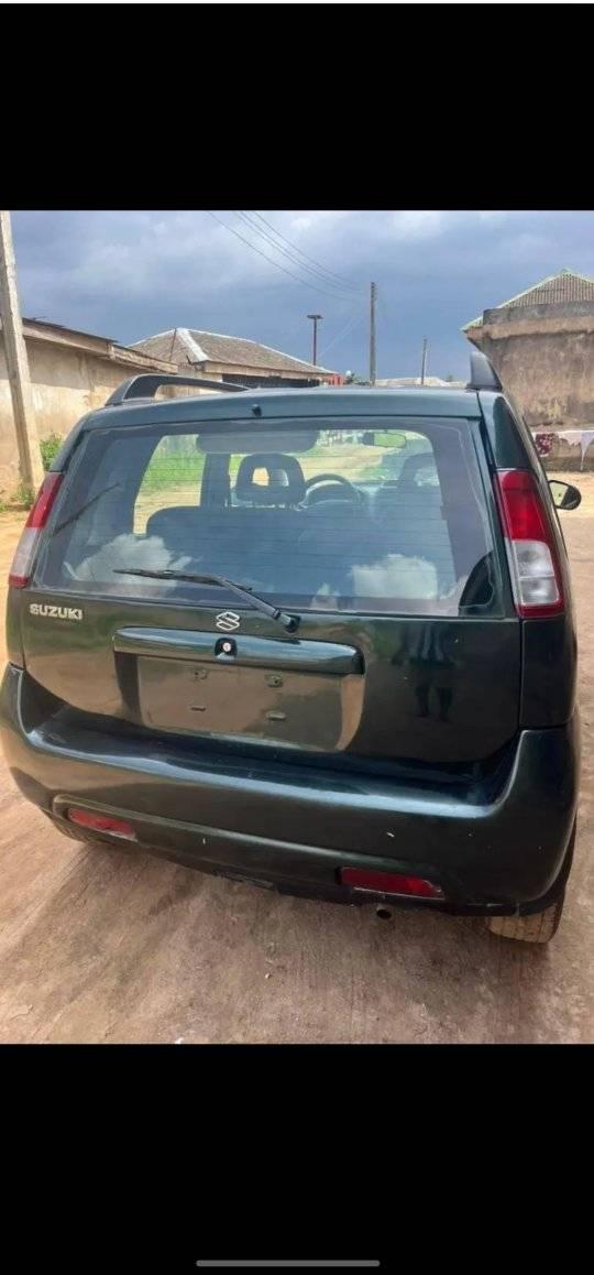 A picture of Suzuki ignis 03