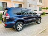 A picture of TOYOTA PRADO 120