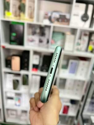 A picture of iphone 11