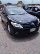 A picture of TOYOTA CAMRY 2010