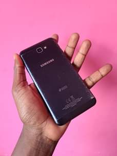 A picture of J7 PRIME 2