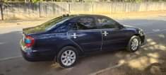 A picture of clean camry bfn few months used 2004 xle