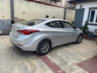 A picture of Hyundai Elantra 2015