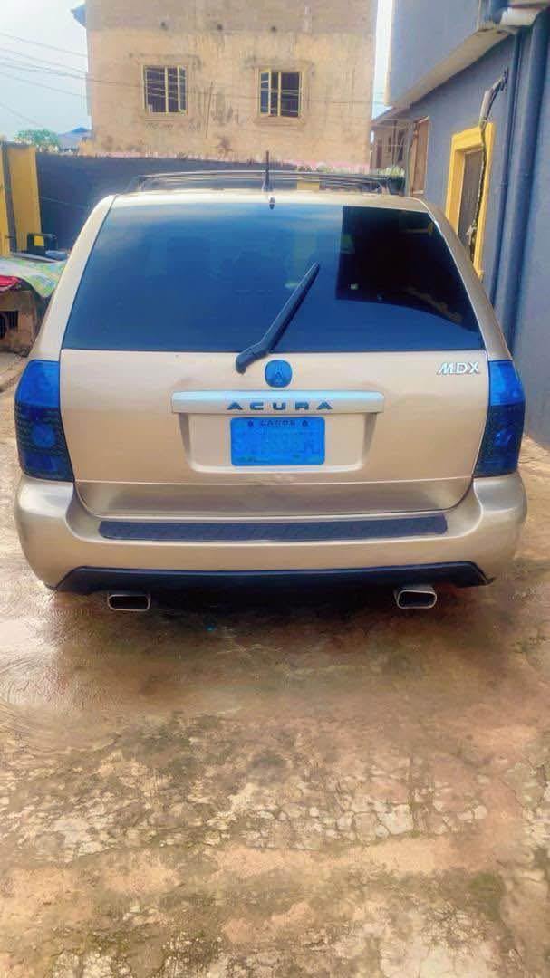 A picture of Awoof Deal 2006 Acura Mdx