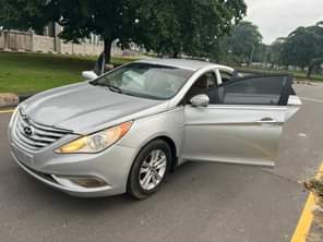 A picture of Hyundai Sonata 2013 model Few years used with low mileage