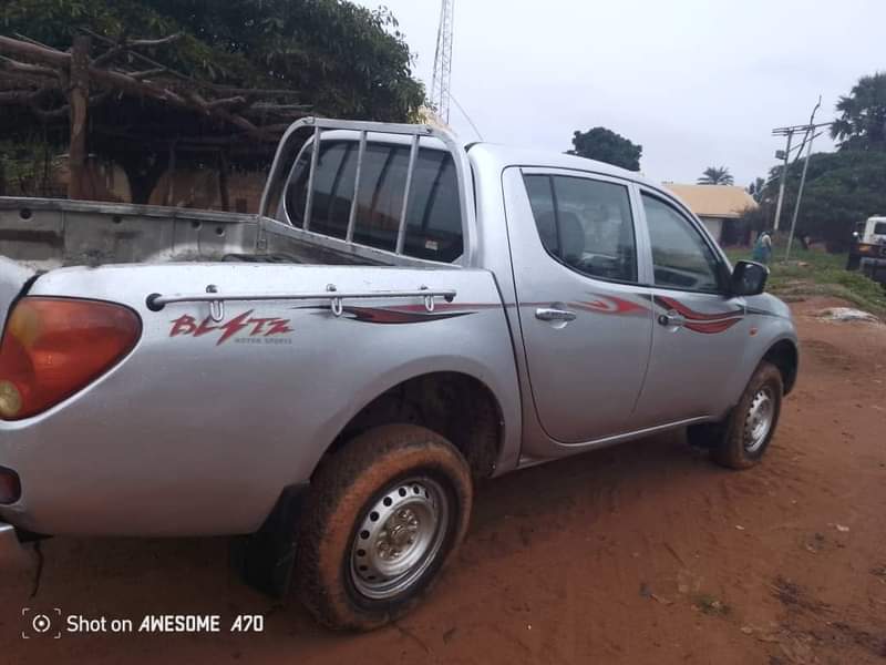 A picture of Mitsubishi L200 4 sale Clean body and interior Sound engine