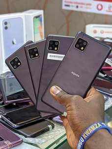 A picture of AQUOS SENSE 5G